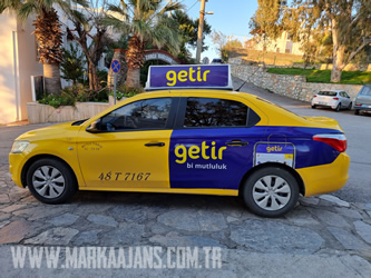 Taksi reklam panosu fiyat